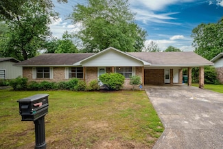 123 Shamrock Dr, Conway, AR 72034