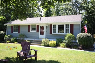 153 Heritage Cir, Teaticket, MA 02536