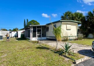 3307 1st Ave, Mims, FL 32754