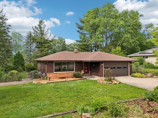 340 W Page St, Elkhorn, WI 53121
