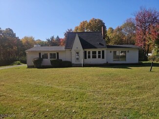 838 Nesbitt Rd, Northfield, OH 44067
