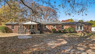 6545 Celestial Pine Dr, Hope Mills, NC 28348