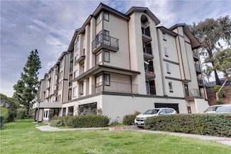 3955 Faircross Place Unit 48, San Diego, CA 92115