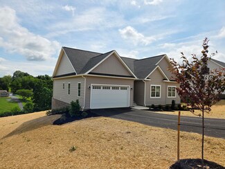5240 Country Meadow Dr, Dublin, VA 24084