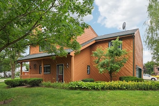 2101 Babst Ct, Lisle, IL 60532