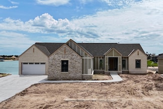 4624 N Ridge Port St, Wichita, KS 67205