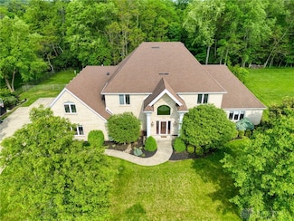 1656 Fox Trail, Bellbrook, OH 45305