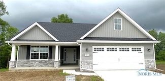 7811 Sonoma Dr, Monclova Township, OH 43542