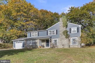 25 Hillendale Rd, Chadds Ford, PA 19317