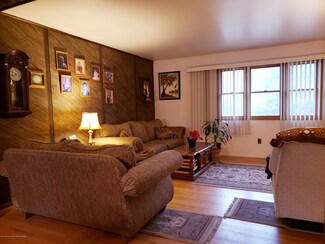 59 Sunnyside Rd, Howell, NJ 07731