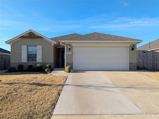 18637 Como Dr, Edmond, OK 73012