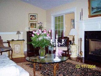 20 Village Rd Unit 20, Paxton, MA 01612