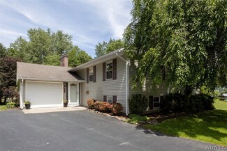 4185 James Ct, Buffalo, NY 14221