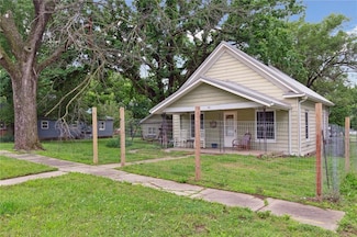 211 S 4th St, Fredonia, KS 66736