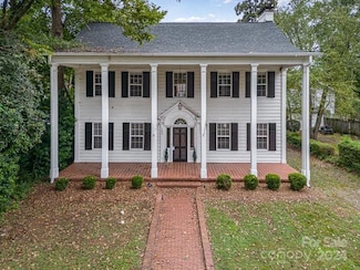 180 Union St N, Concord, NC 28025