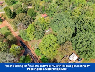 99 Rocket Dr, Cleveland, GA 30528