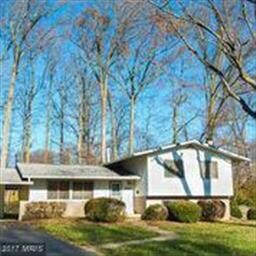 11018 Byrd Dr, Fairfax, VA 22030