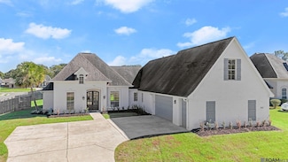 8246 Brennen Dr, Baton Rouge, LA 70818