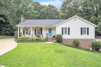 21 Cottage Ln, Taylors, SC 29687