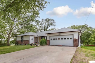209 Carter St, Avoca, NE 68307
