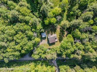 2269 Creek Rd, New Milford, PA 18834