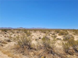 4848 Acoma Trail, Landers, CA 92285