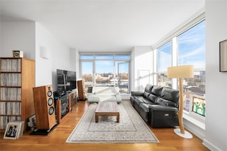 11-24 31st Ave Unit 5E, Astoria, NY 11106