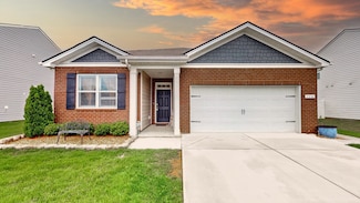 116 Stammer Farms Blvd, Chapel Hill, TN 37034