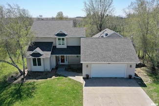 5301 210th St NE, Solon, IA 52333