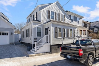 612 Thames St Unit 2, Newport, RI 02840