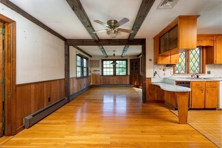 178 Pearl St, North Weymouth, MA 02191