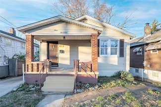 317 W Felton Ave, Saint Louis, MO 63125