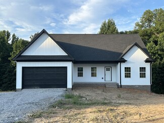 228 Taylor Ln, Lafayette, TN 37083