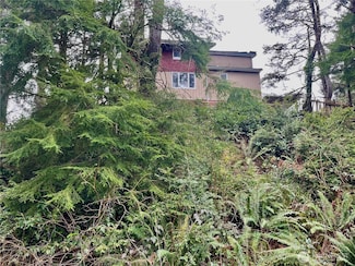 2543 State Route 109, Ocean Shores, WA 98569