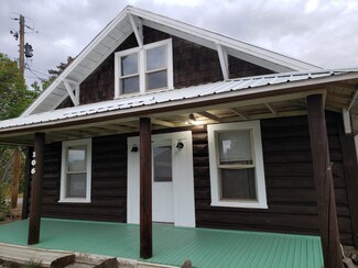 106 Garber St, Plains, MT 59859