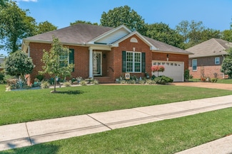 204 Osprey Dr, Gallatin, TN 37066