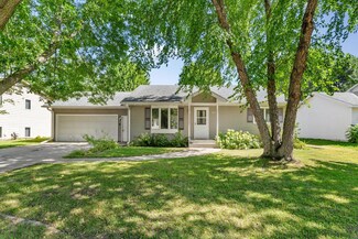 1813 Washington St, Northfield, MN 55057