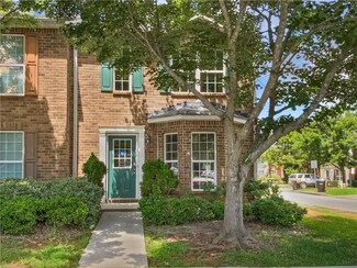 11403 S Grove Dr, Hampton, GA 30228