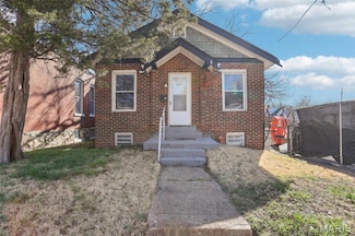 4644 Minnesota Ave, Saint Louis, MO 63111