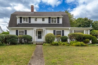 64 Berkeley St, Reading, MA 01867