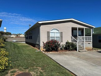 2533 Bay Meadows Way, Sevierville, TN 37876
