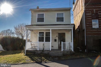 108 S Middle St, Frackville, PA 17931