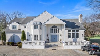 1350 S Beverwyck Rd, Parsippany, NJ 07054