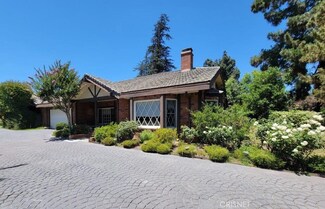 4617 Clybourn Ave, Toluca Lake, CA 91602