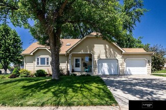8252 S 151st St, Omaha, NE 68138