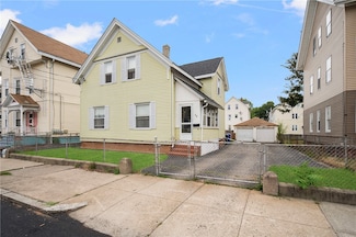 68 Appleton Ave, Pawtucket, RI 02860