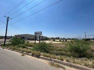 124 Ranch Rd, Laredo, TX 78043