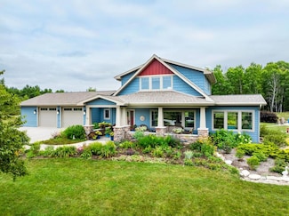 9094 Wandering Spring Ct, Fish Creek, WI 54212