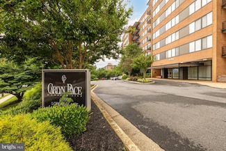 4390 Lorcom Ln Unit 503, Arlington, VA 22207
