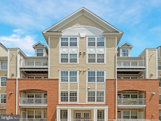 2701 Bellforest Ct Unit 205, Vienna, VA 22180